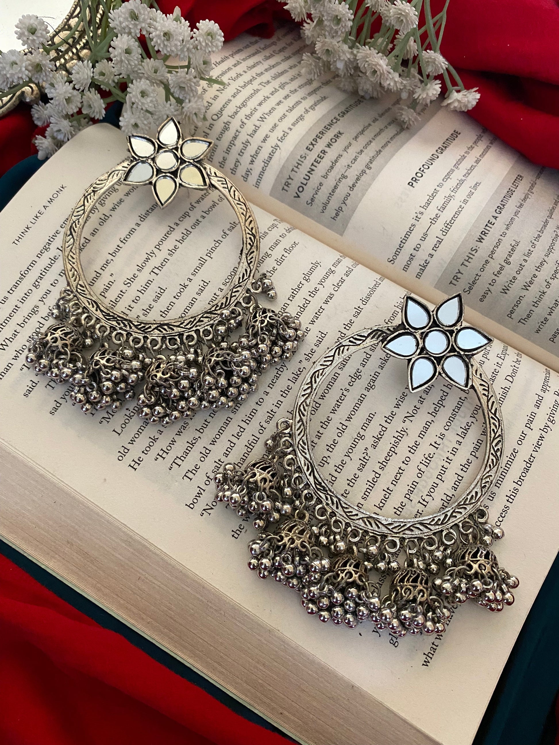 VEDA SEESH CHANDBALI Gehnacollections