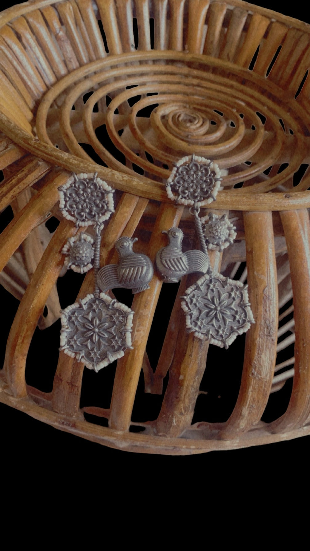 CHIDIYA STUDS Gehnacollections