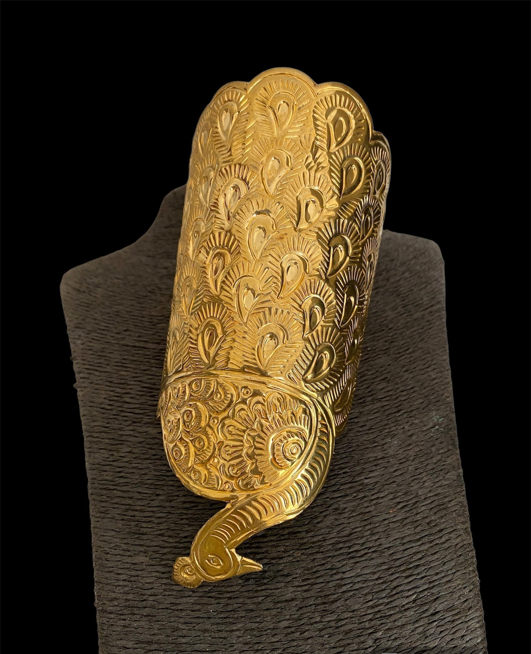 MOR KADA Gehnacollections