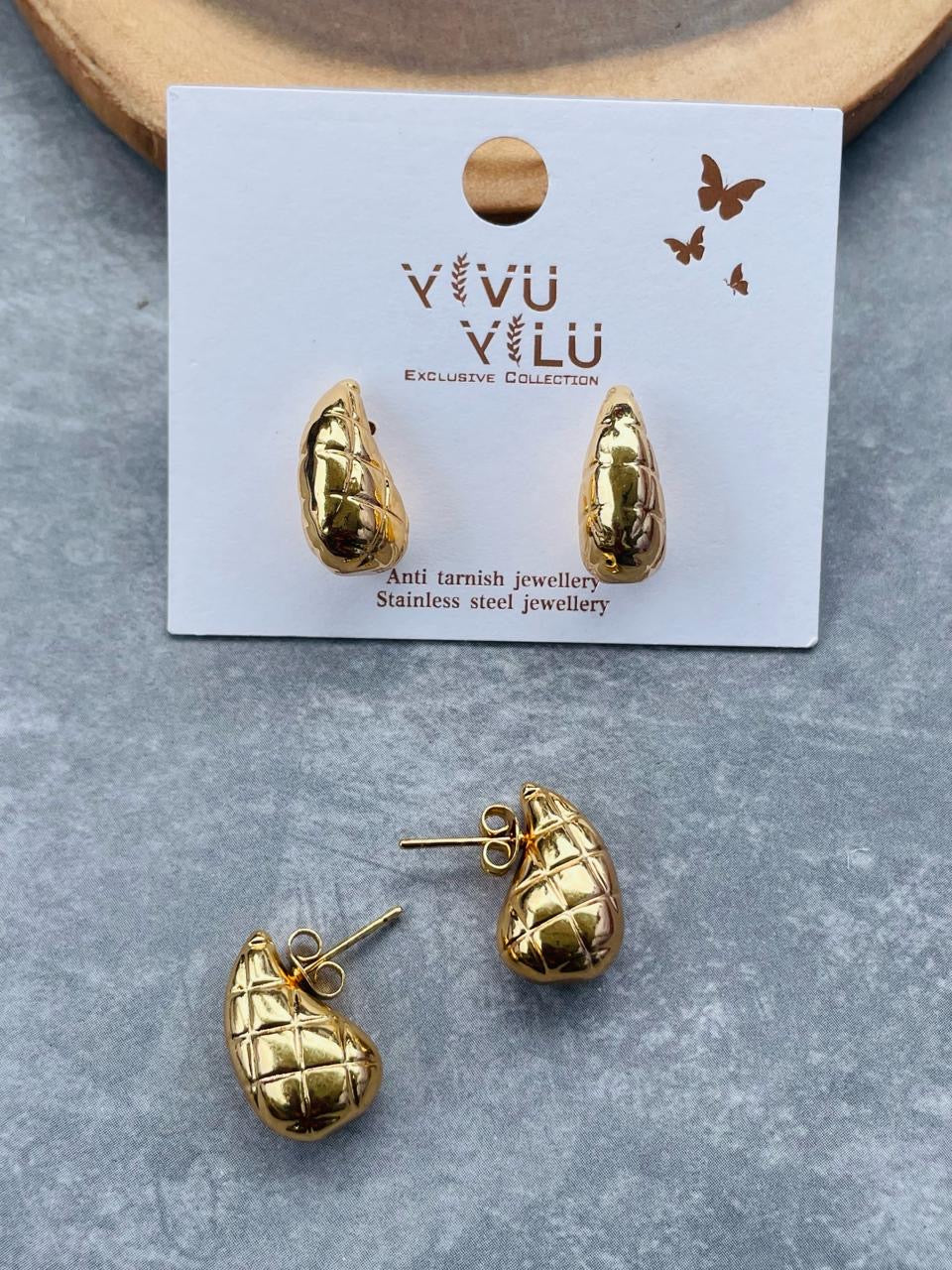 Water drop studs Gehnacollections