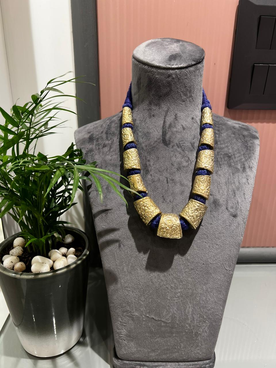 AVEENA NECKLACE Gehnacollections