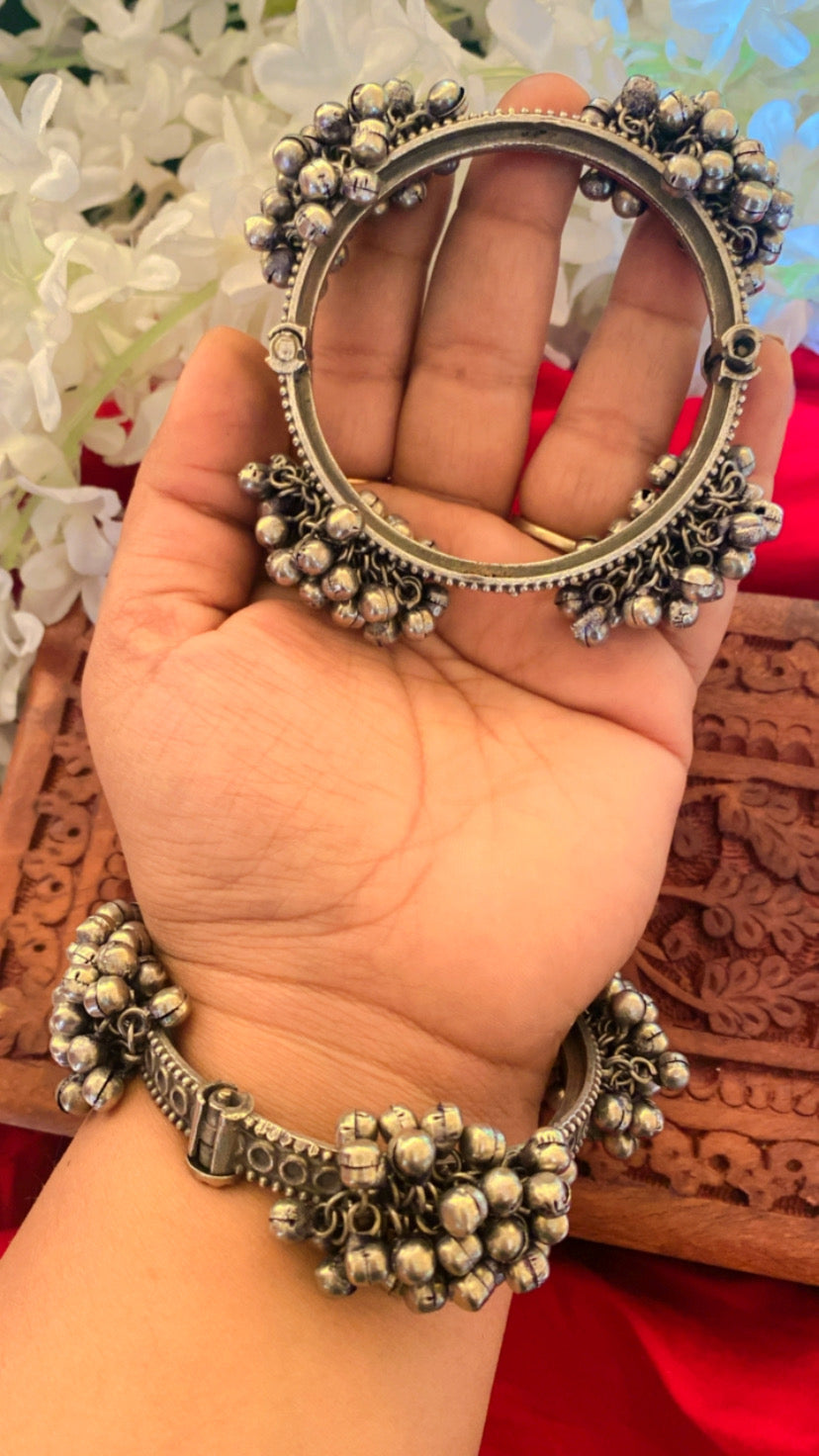 HINA KADA Gehnacollections