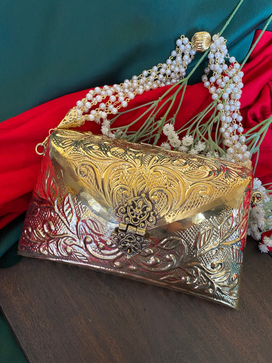 GOLDEN BATUA Gehnacollections