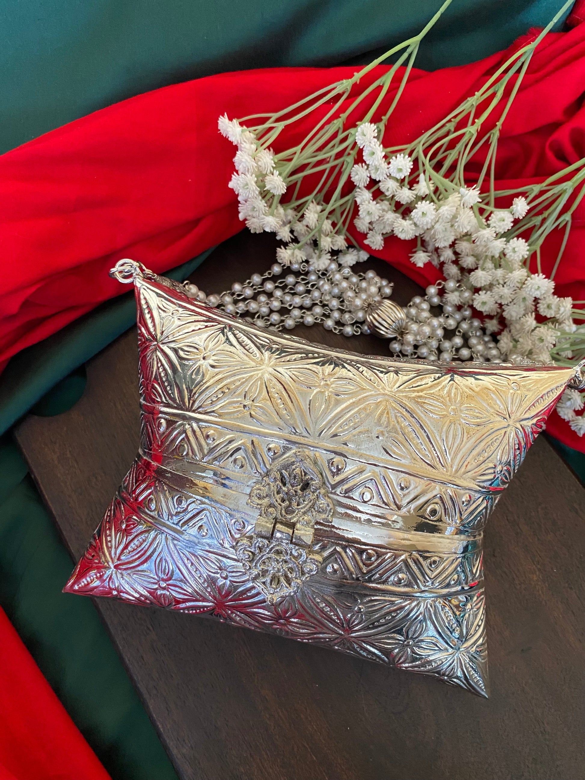 CHANDI BATUA Gehnacollections