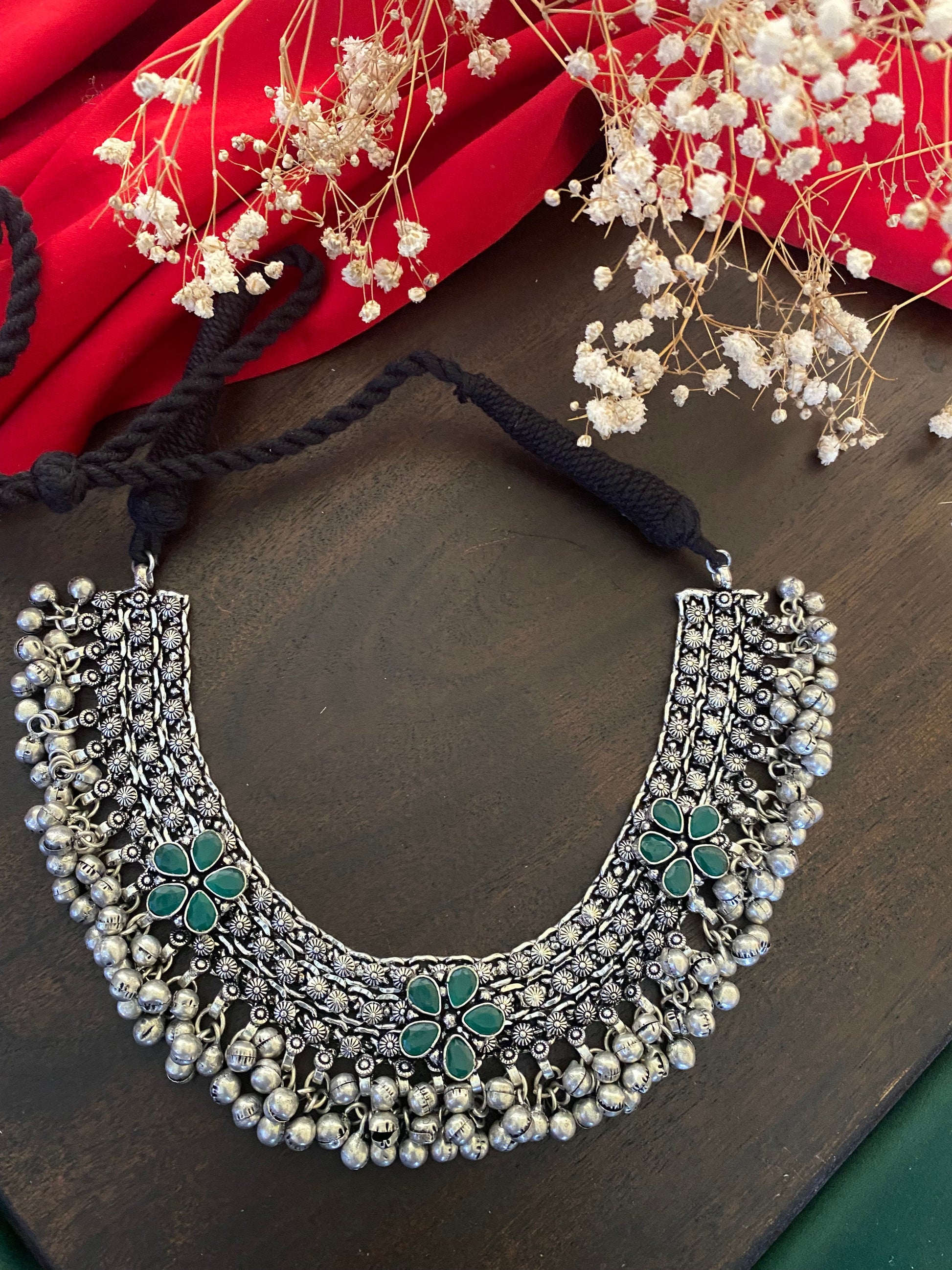 GHUNGHROO STONE CHOKER Gehnacollections