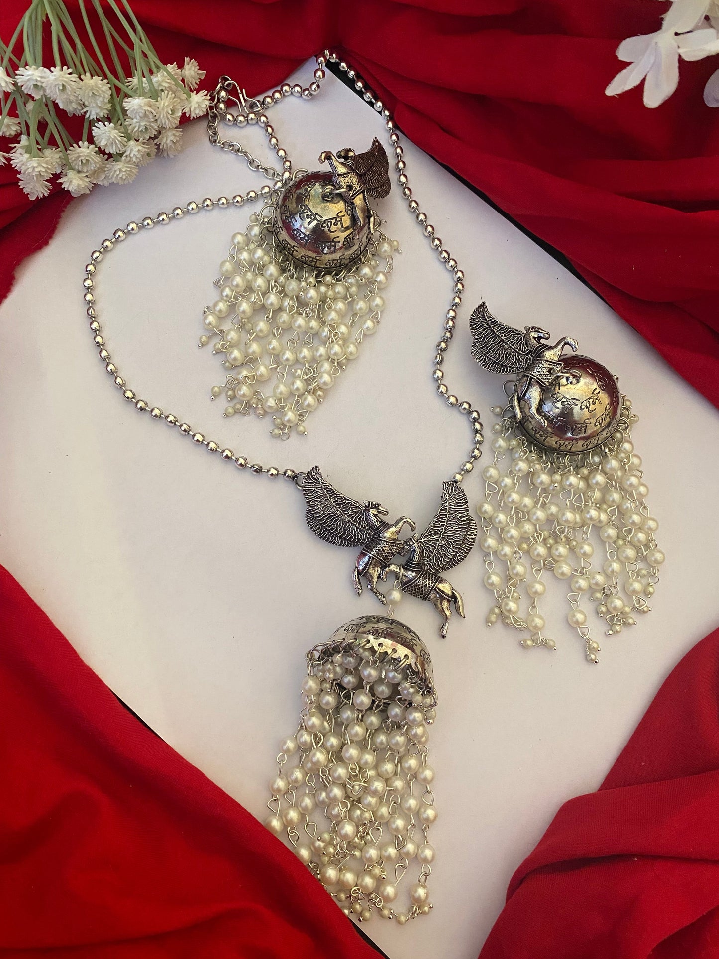 HORSE PENDENT LONG NECKLACE SET Gehnacollections