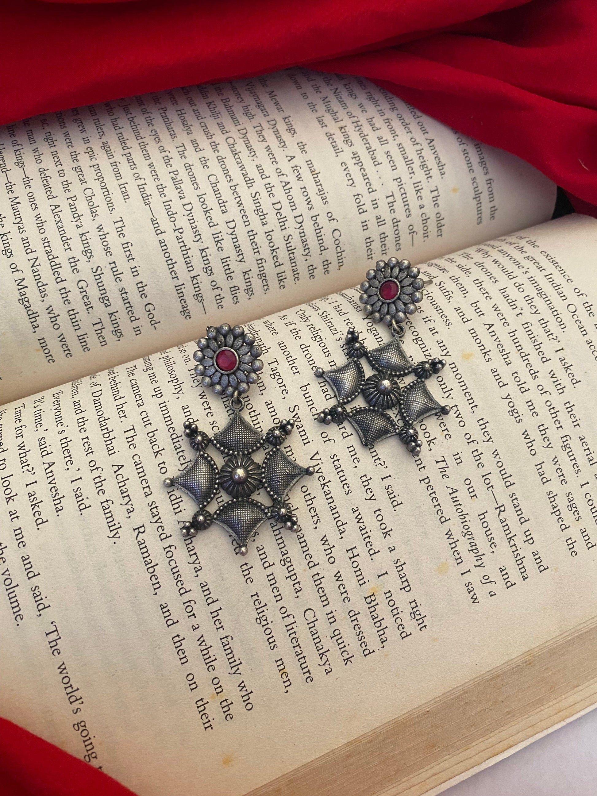 TARA EARRINGS Gehnacollections