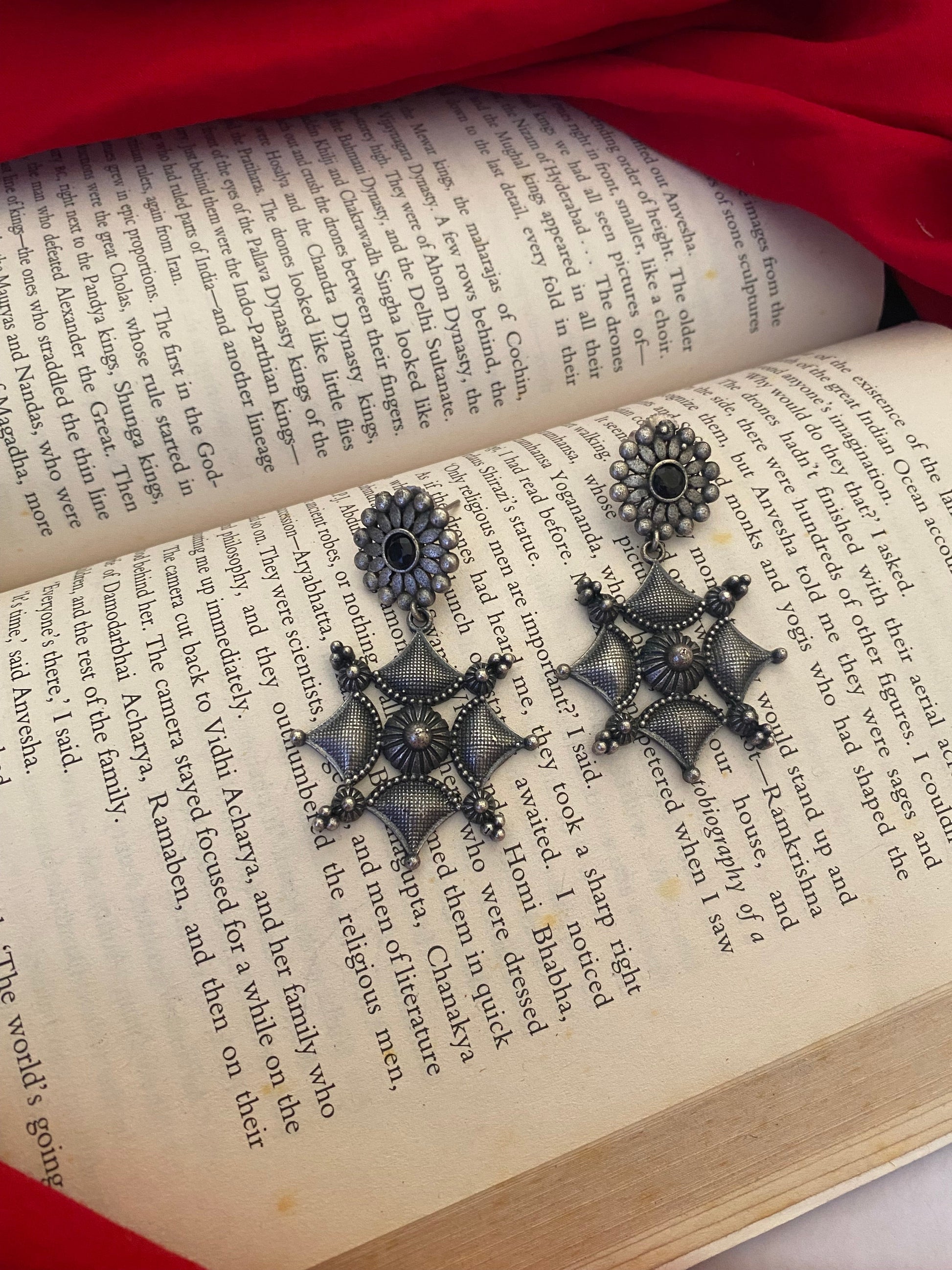 TARA EARRINGS Gehnacollections