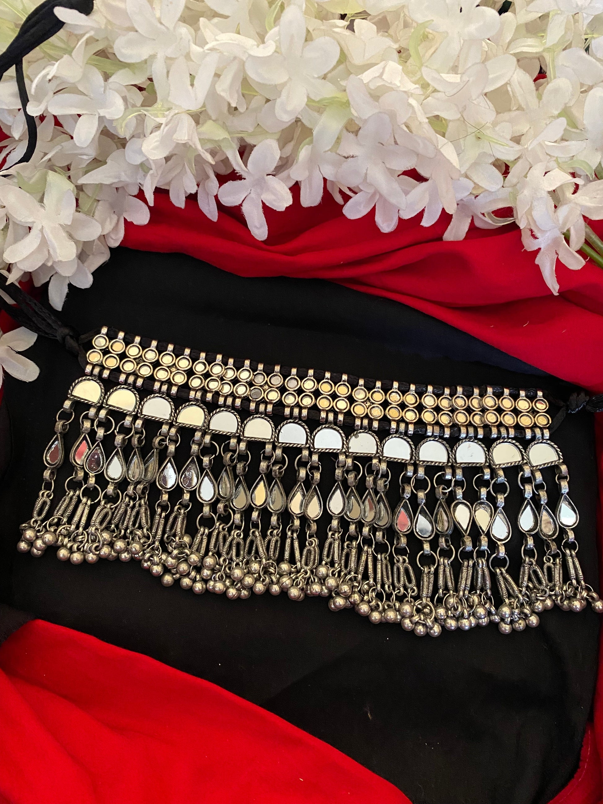 SEESH CHOKER Gehnacollections