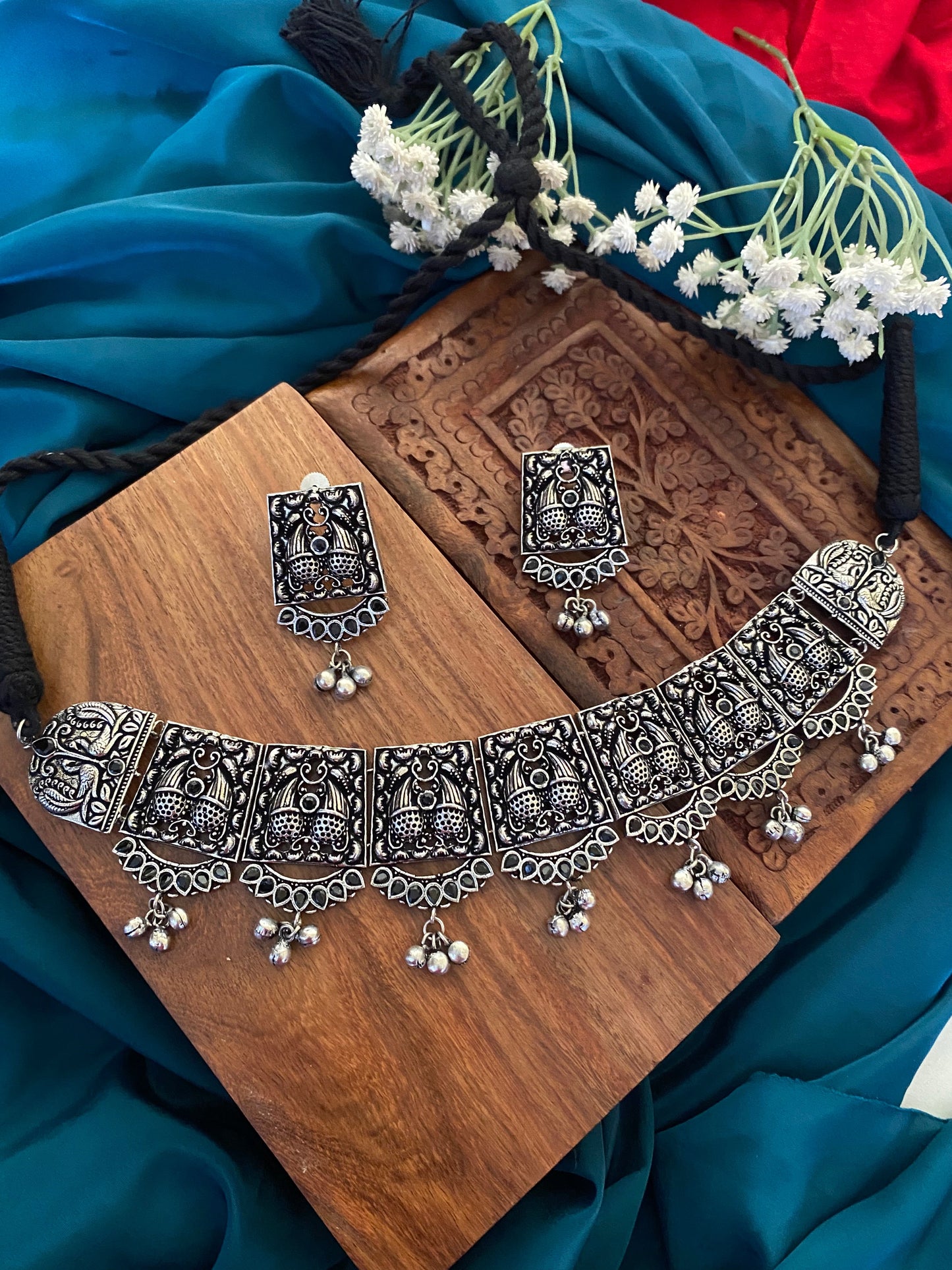 CHAITALI CHOKER SET Gehnacollections