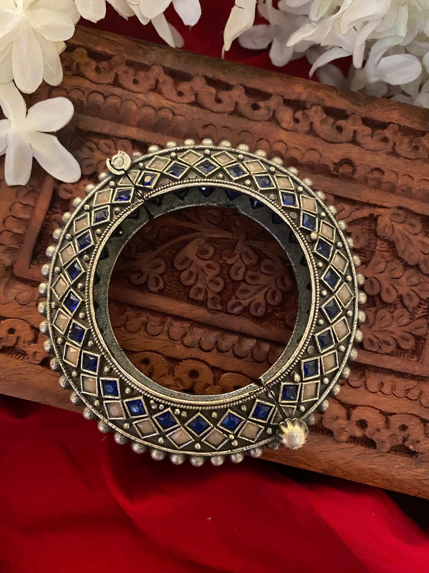 RAJWADA KADA Gehnacollections