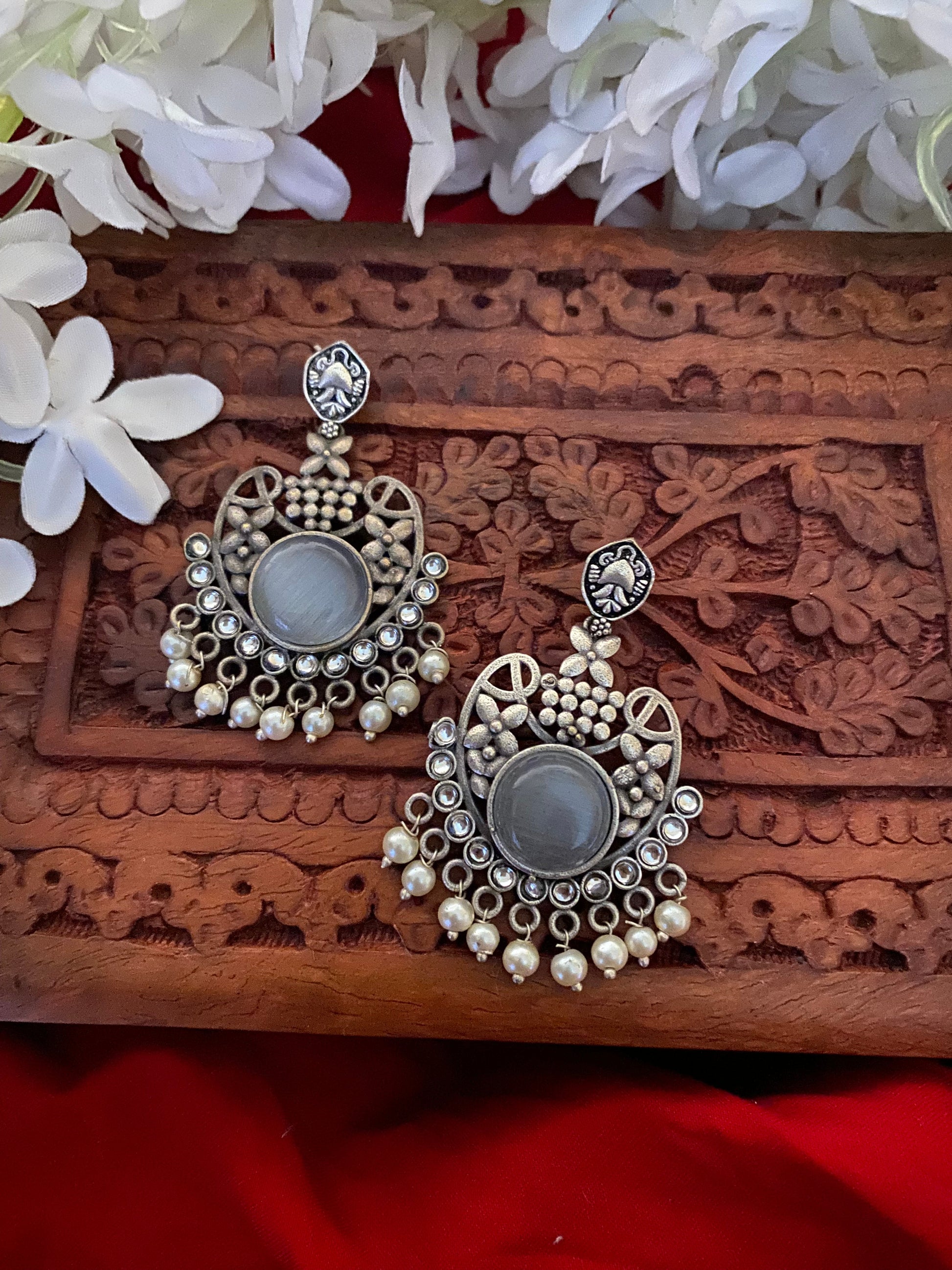 MONALISHA STONE CHANDBALI Gehnacollections