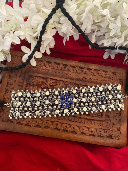 STONE STUDDED CHOKER Gehnacollections