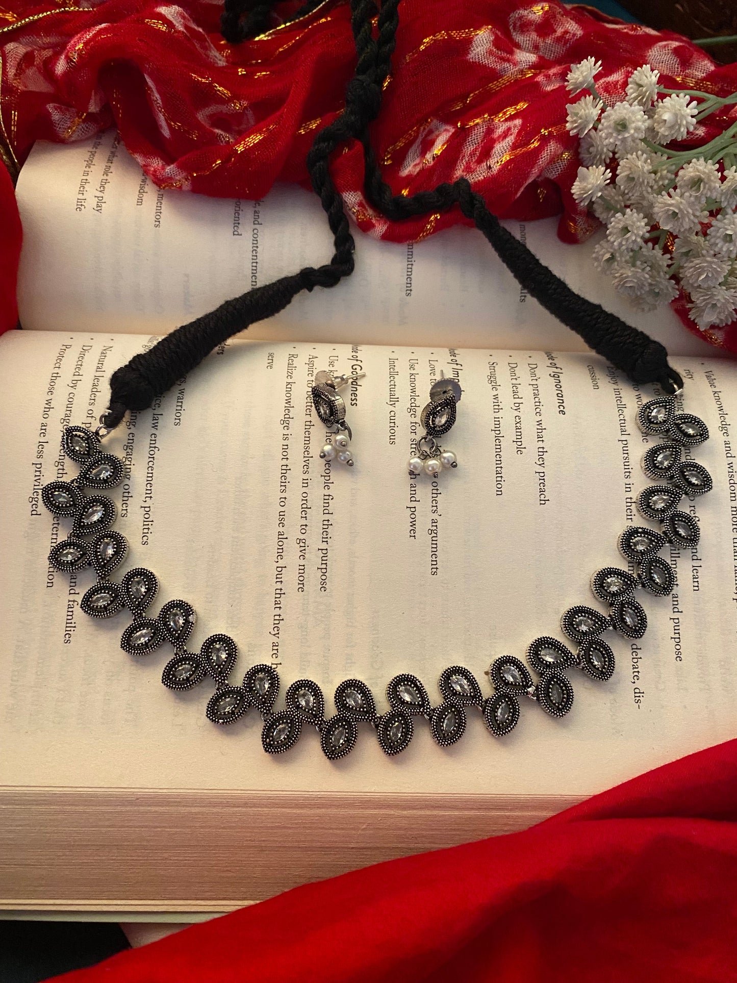 PIYA CHOKER SET Gehnacollections