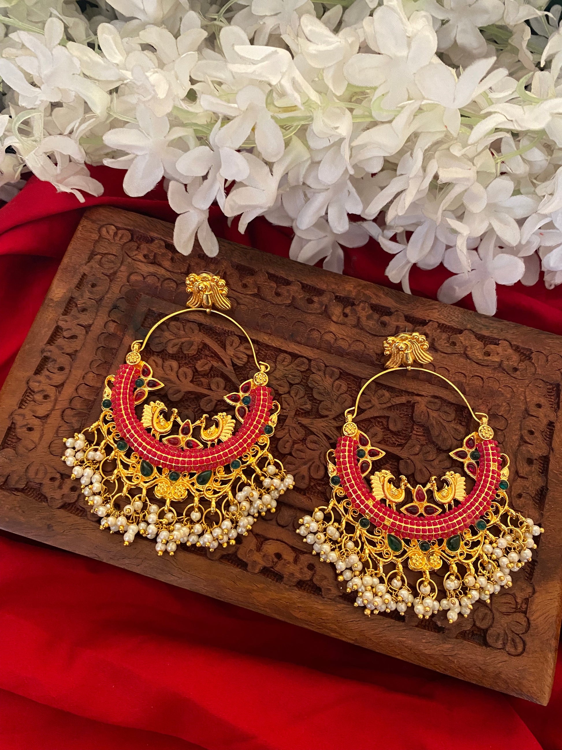 MAHIRA CHANDBALI Gehnacollections