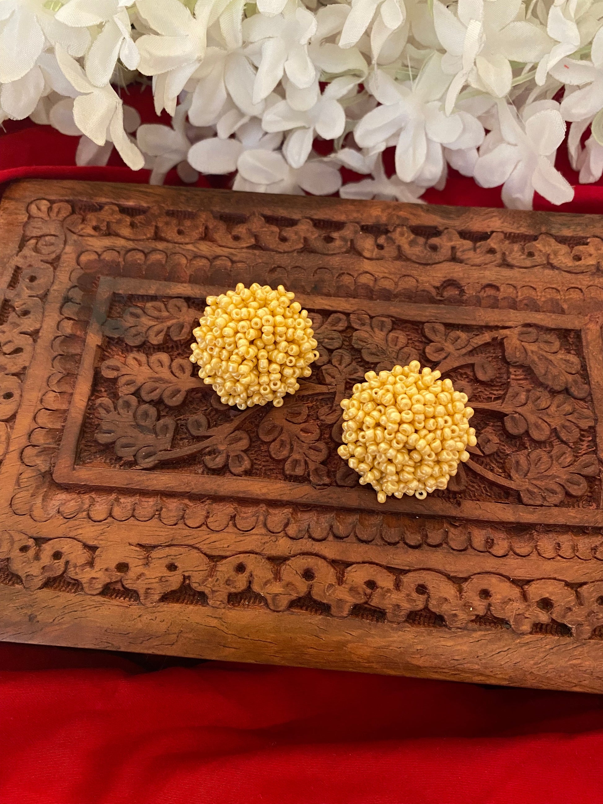 Bead studs Gehnacollections