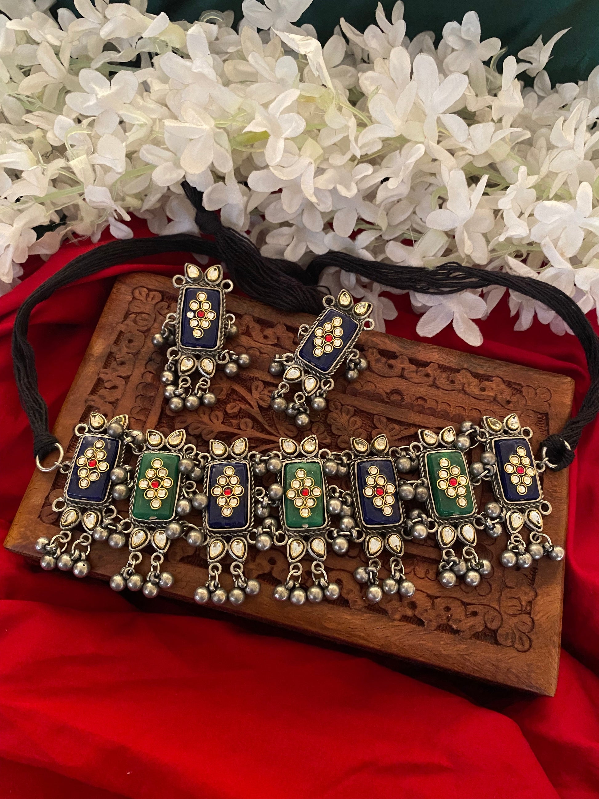 Madhubala Choker Set Gehnacollections