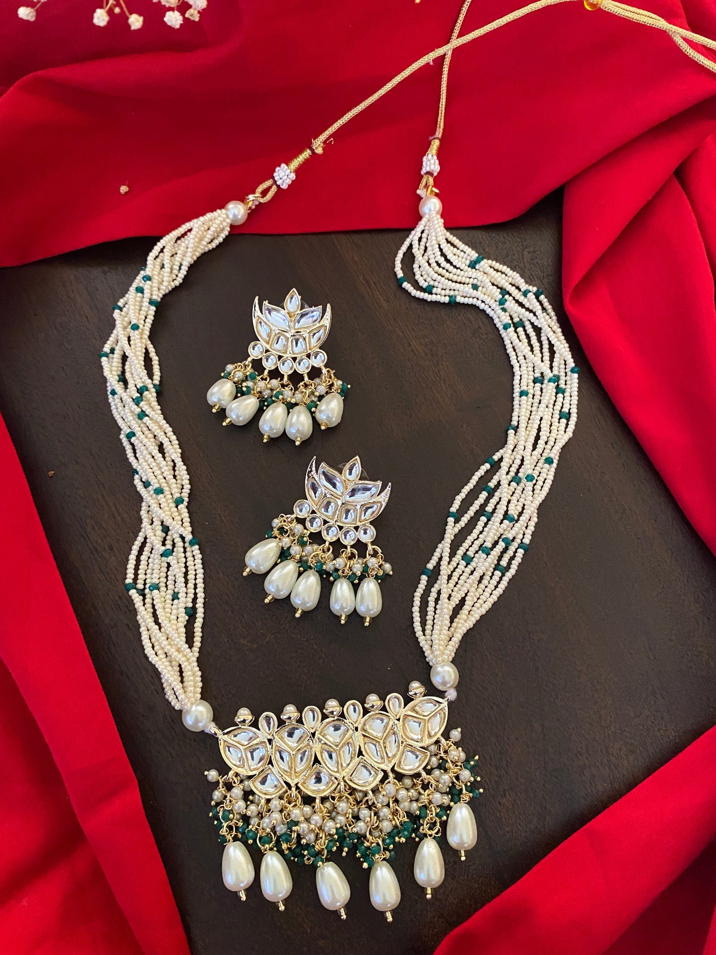 BANI LONG KUNDAN NECKLACE SET Gehnacollections