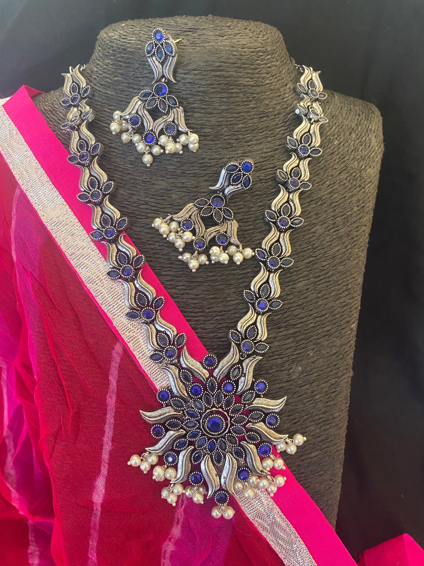 NAINTARA LONG NECKLACE SET Gehnacollections