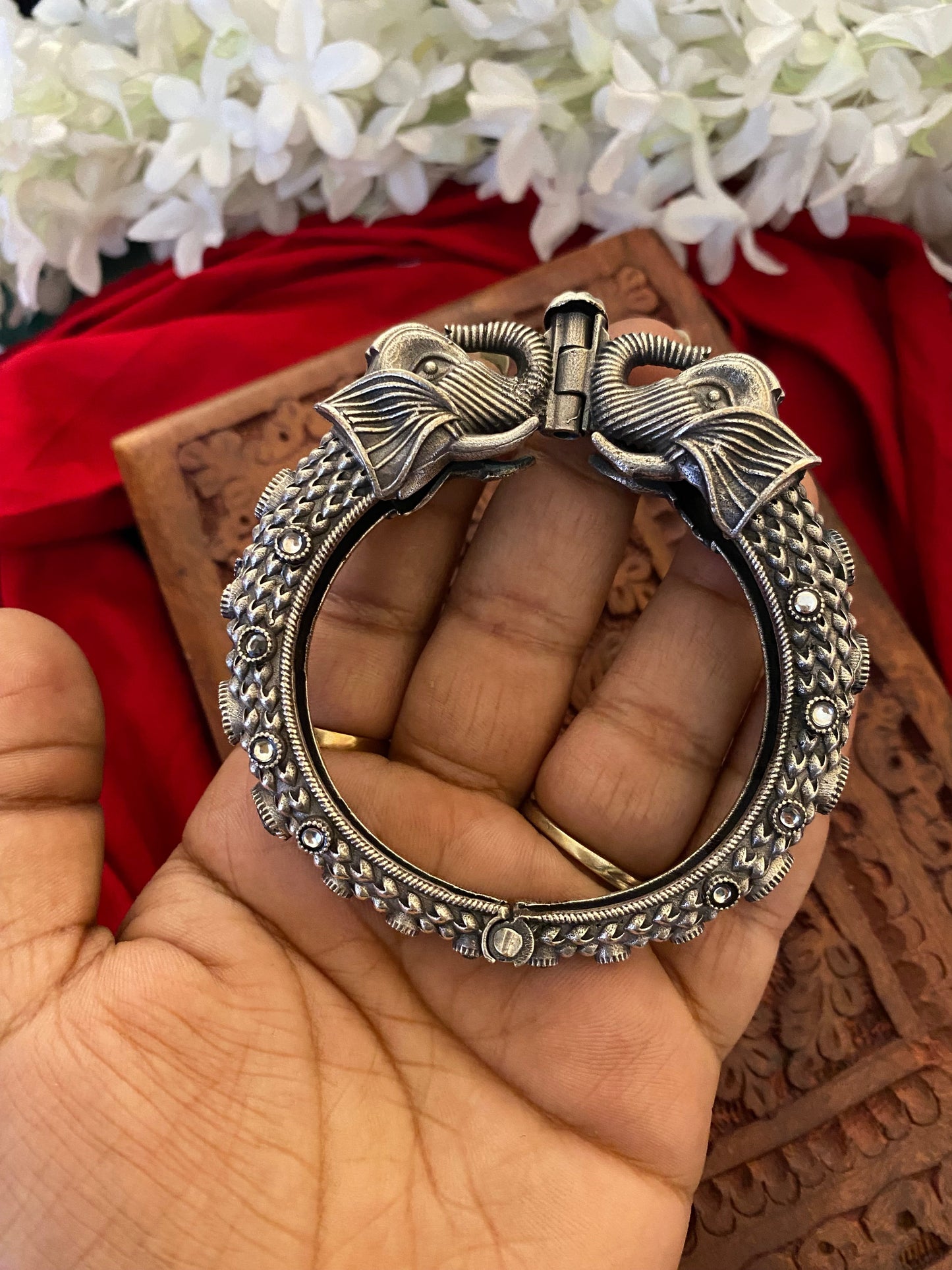 HATHI STONE KADA Gehnacollections