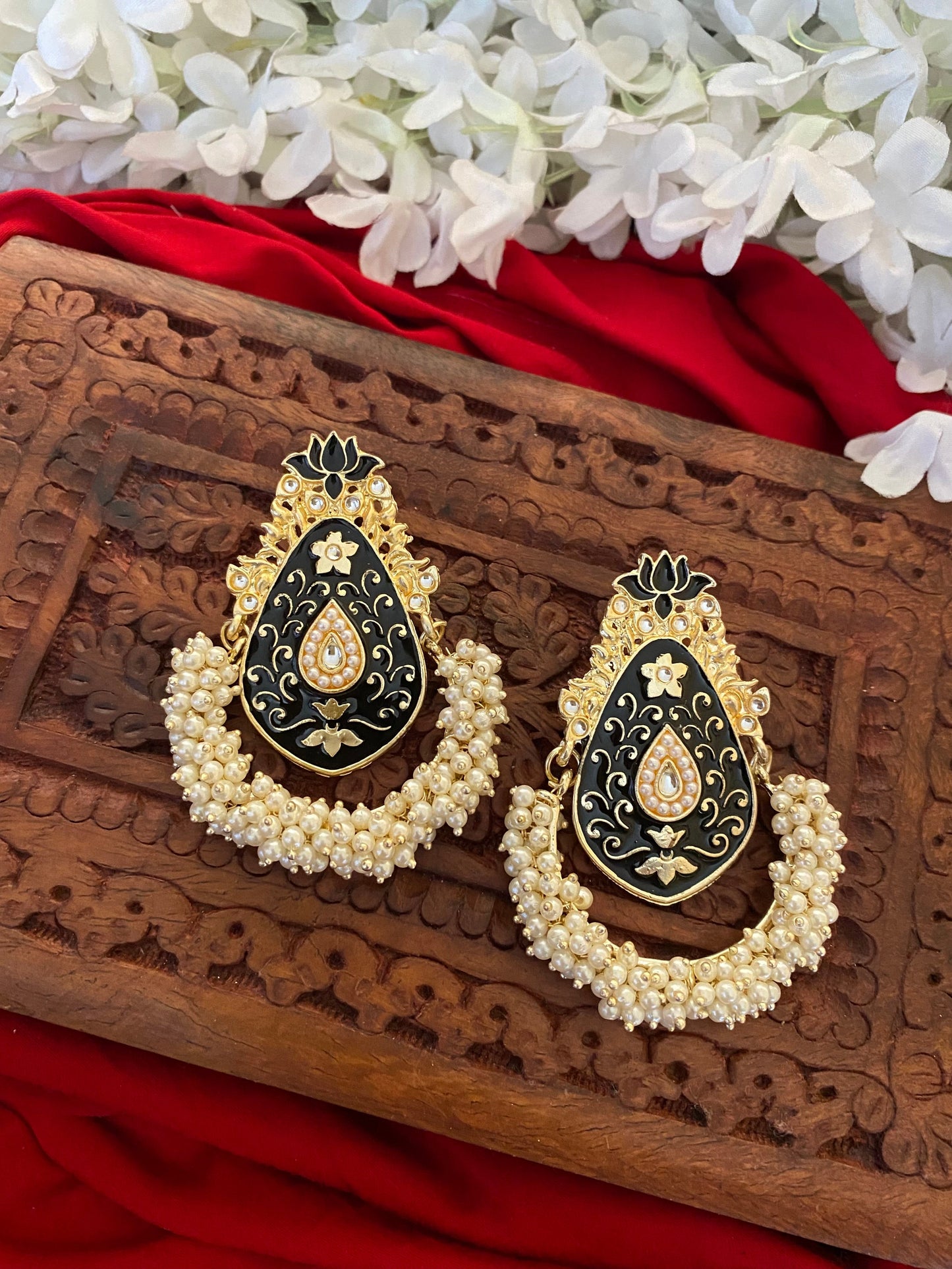 RIYANSHI CHANDBALI Gehnacollections