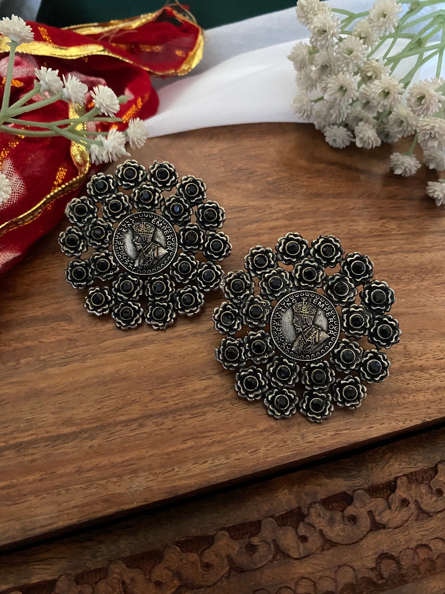 Jumbo Studs
