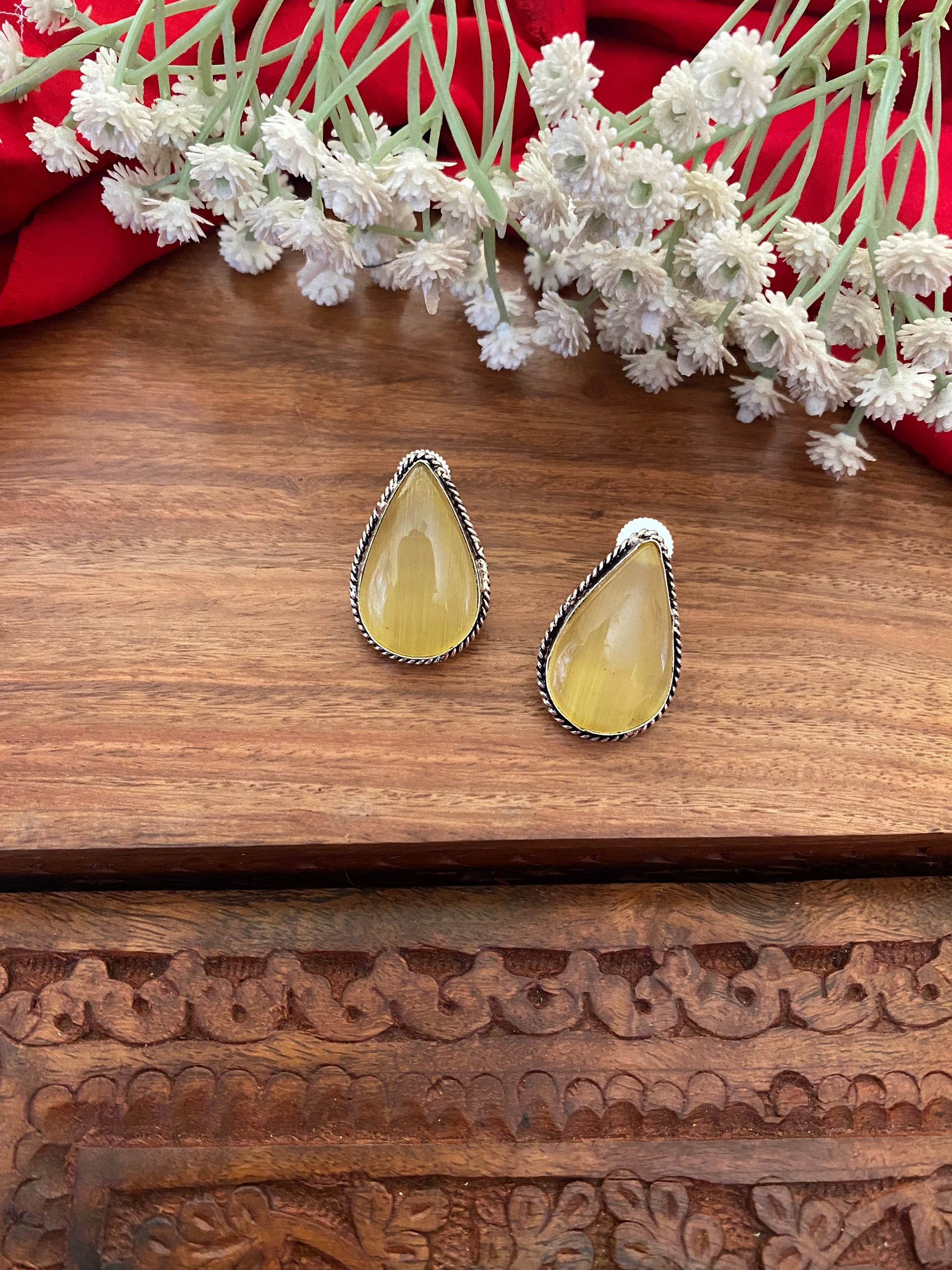 DROP STUDS Gehnacollections