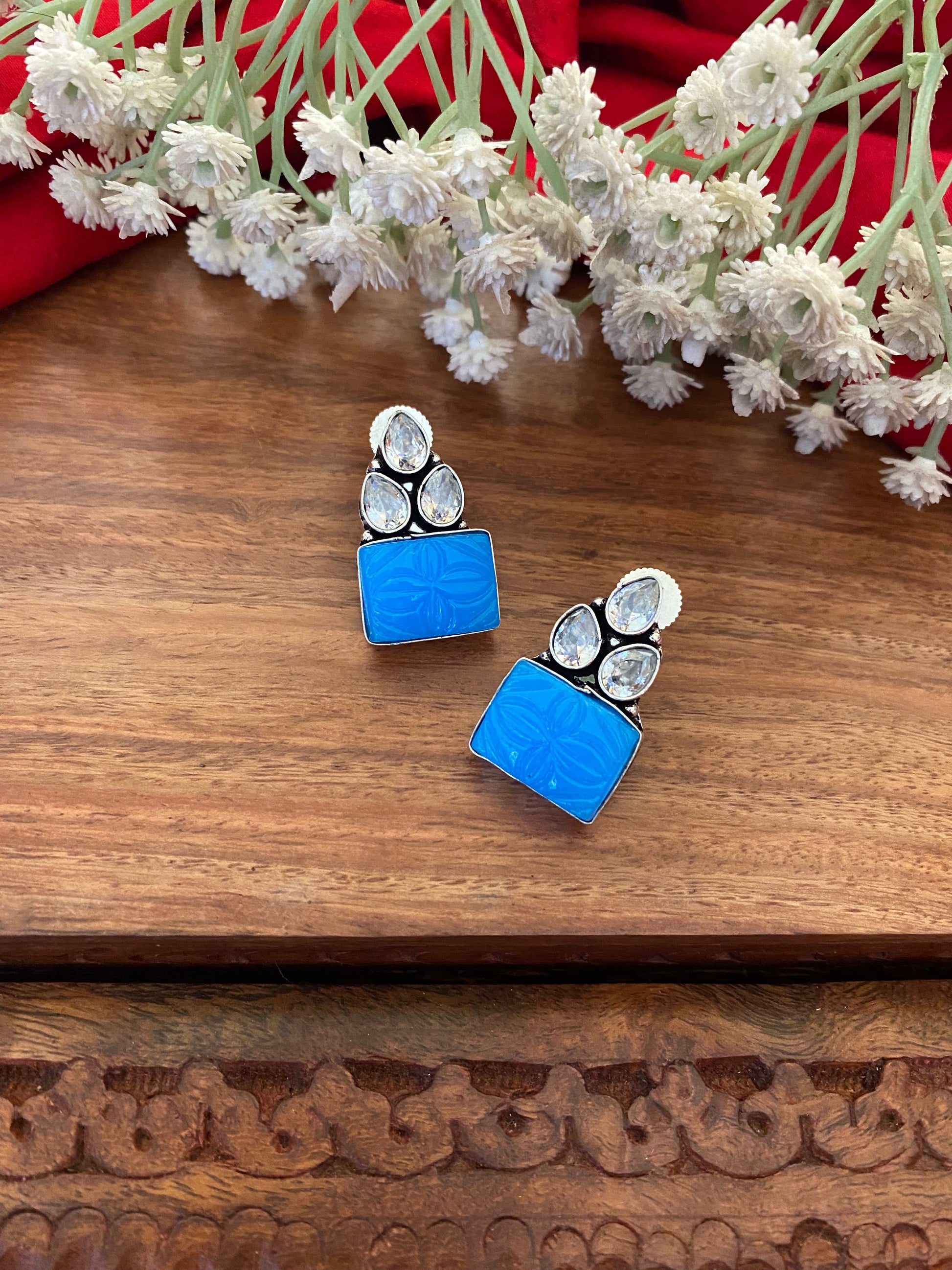 STONE STUDS Gehnacollections