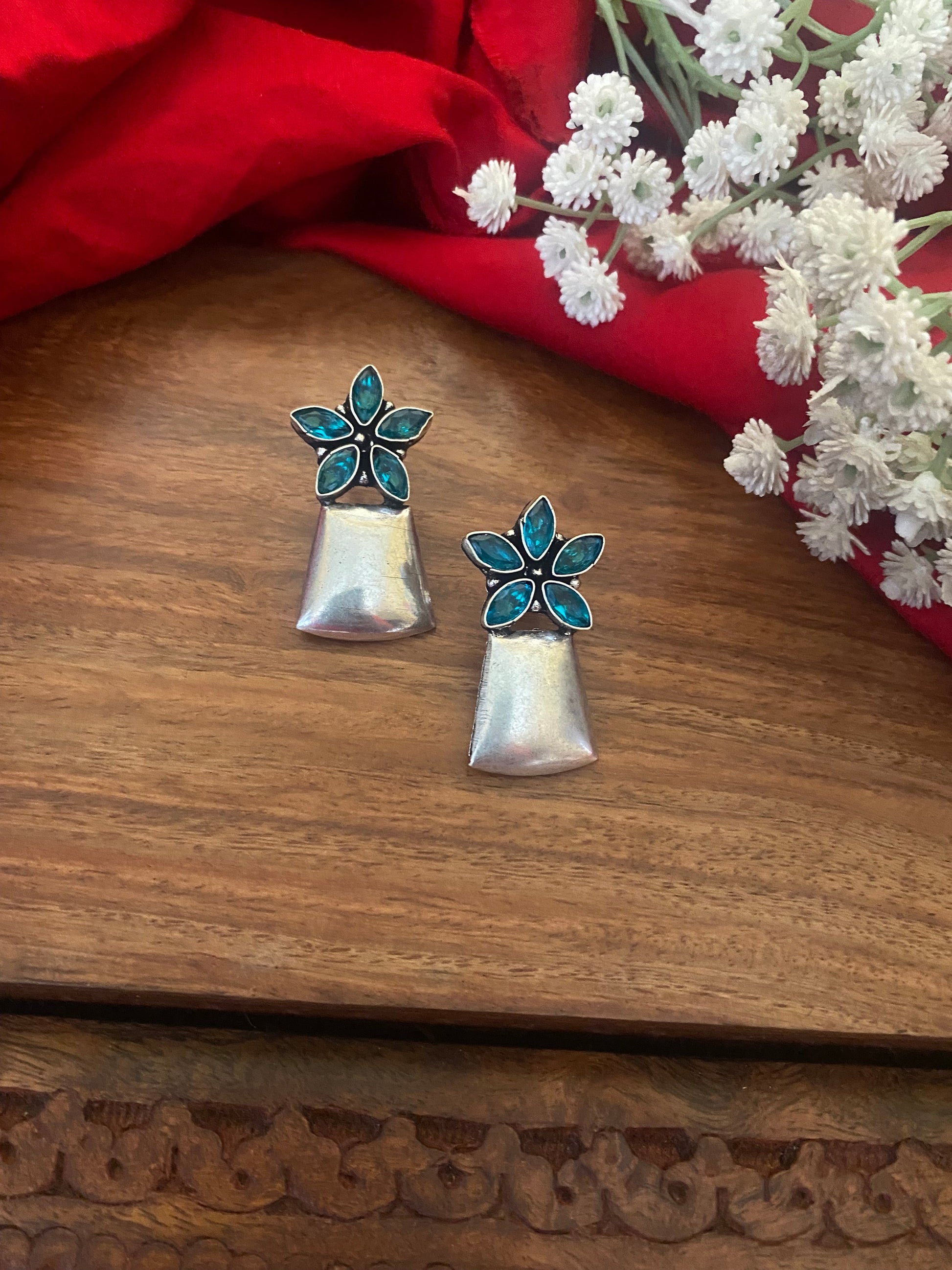 PAVI STONE STUDS Gehnacollections