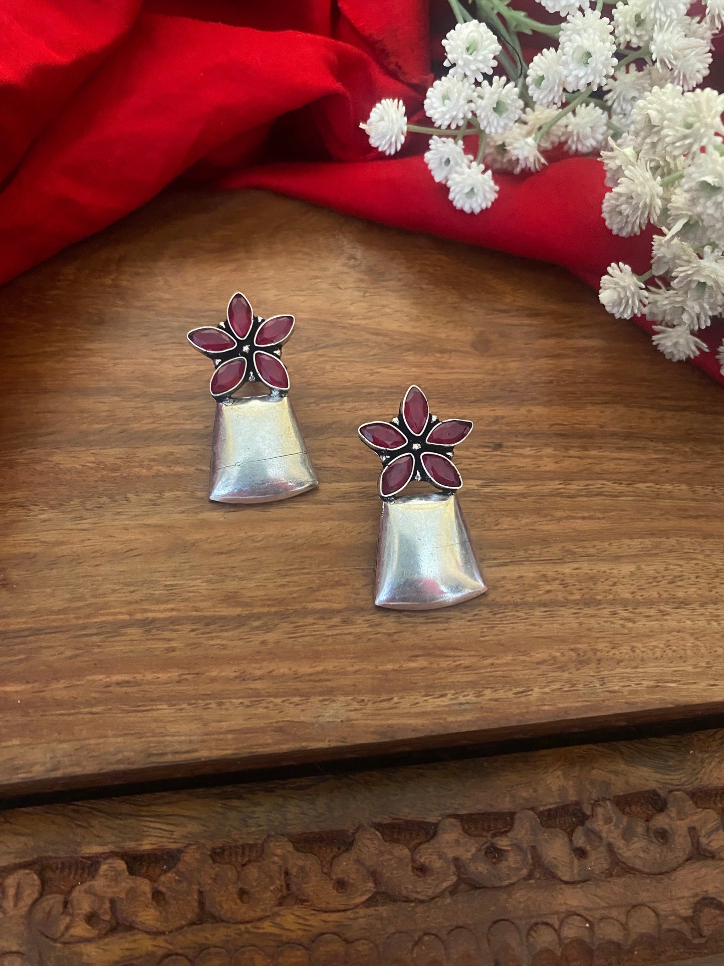 PAVI STONE STUDS Gehnacollections