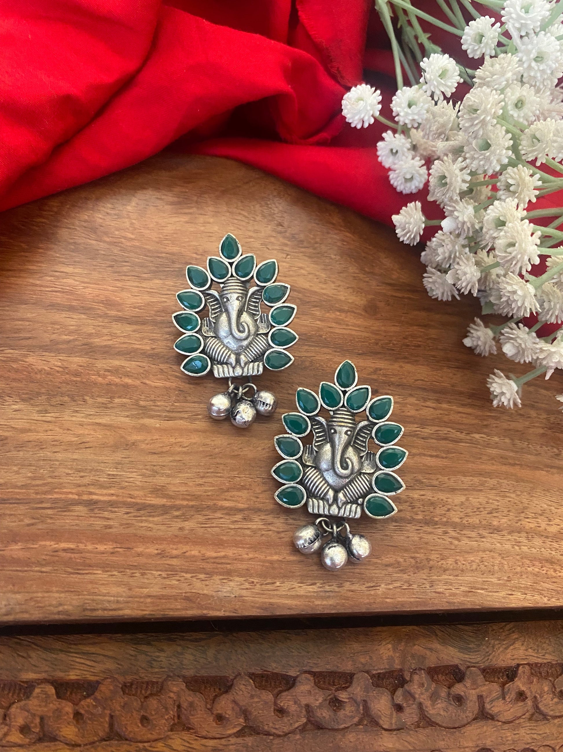 GANNU JI STONE STUDS Gehnacollections