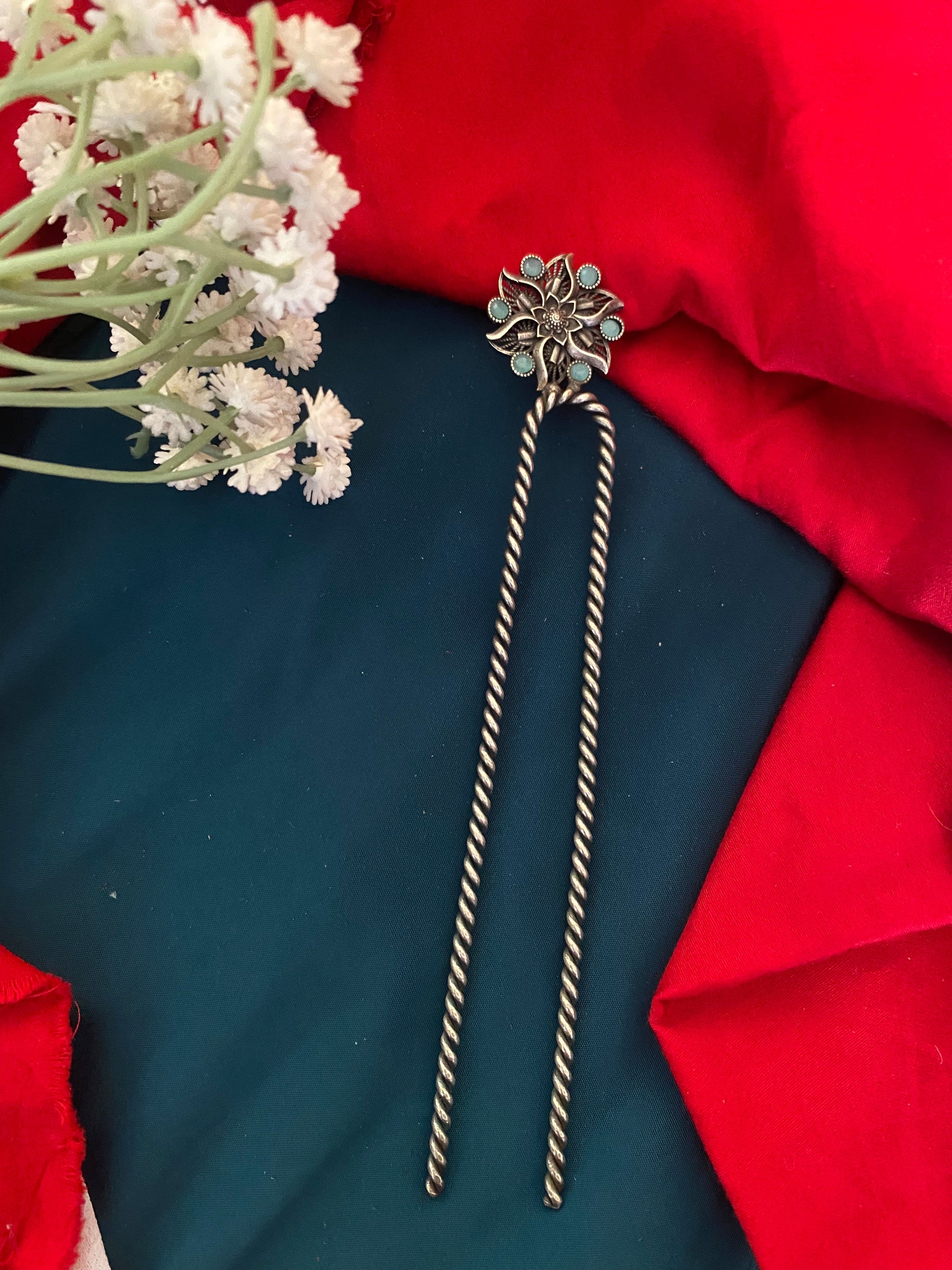 STONE FLORAL BUN CLIP Gehnacollections