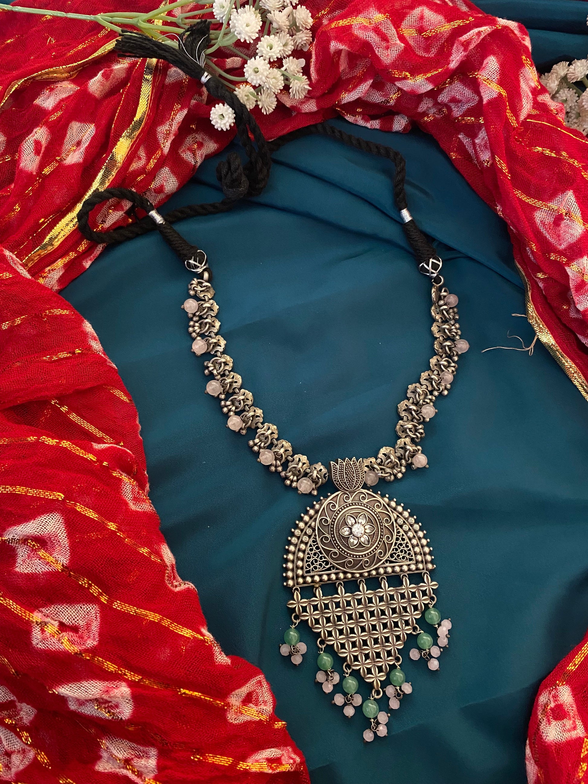 LOTUS NECKLACE Gehnacollections