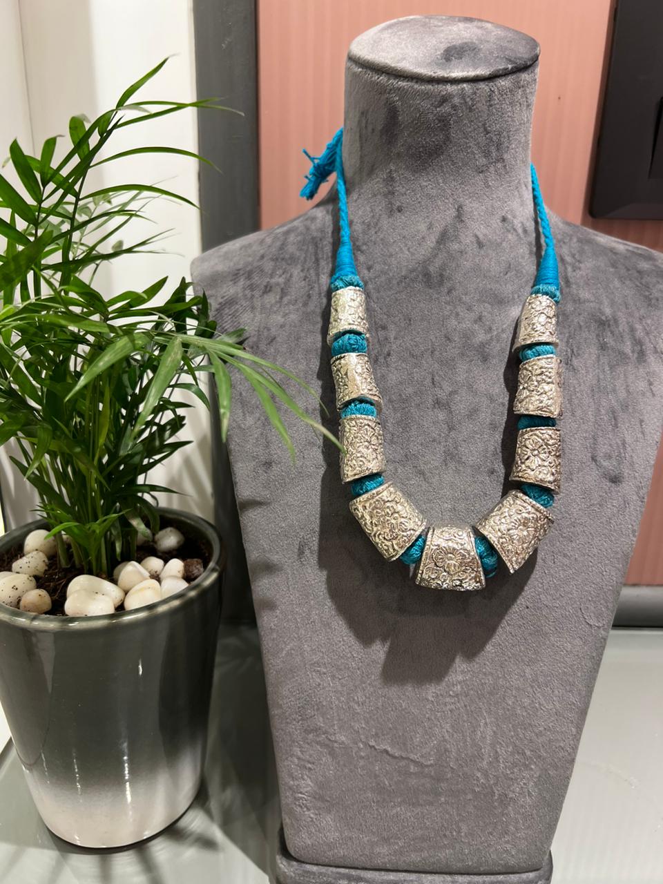 AVEENA NECKLACE Gehnacollections